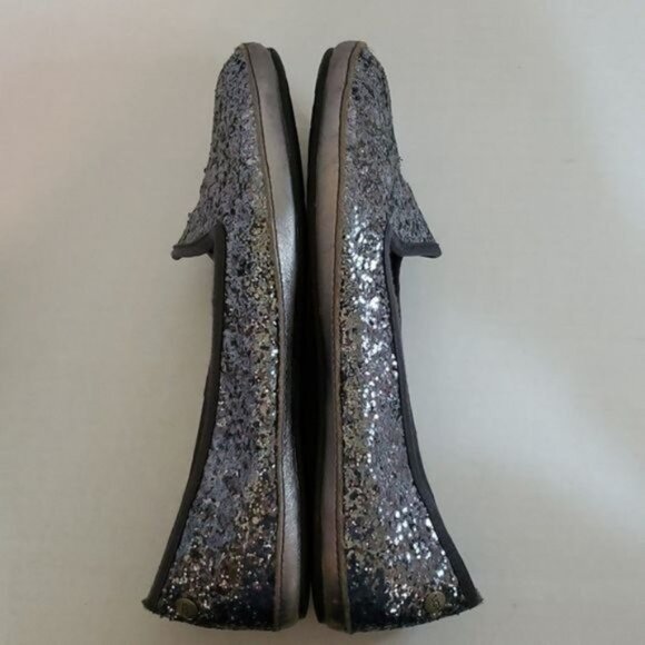 Ugg Flats Slip On Silver Metallic Loafers Leather Sheepskin Women's WOMAN'S 6 - Picture 9 of 16